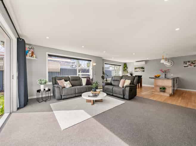 33a Sheridan Crescent, Trentham