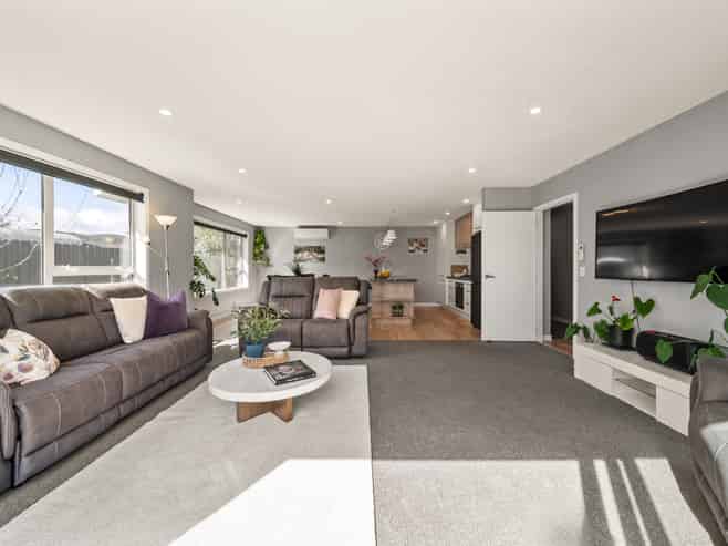 33a Sheridan Crescent, Trentham