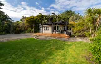 7 Rakiura Parade, Otatara