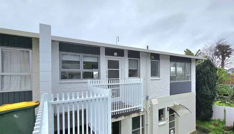 6c Davies Lane, New Plymouth Central