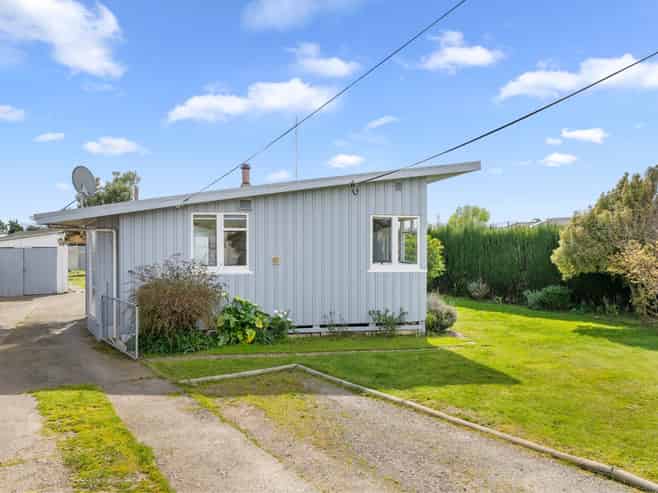 198 Maxwell Road, Redwoodtown