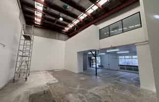 Functional Constellation Drive industrial – 270sqm