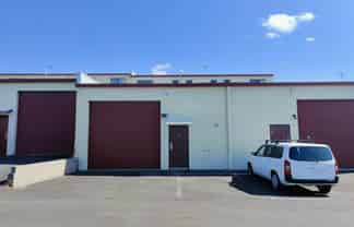 TIDY WAREHOUSE FOR LEASE
