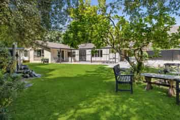 216 Stone St, Wanaka