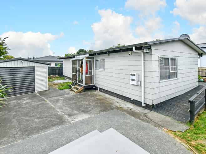 Auckland - Address withheld