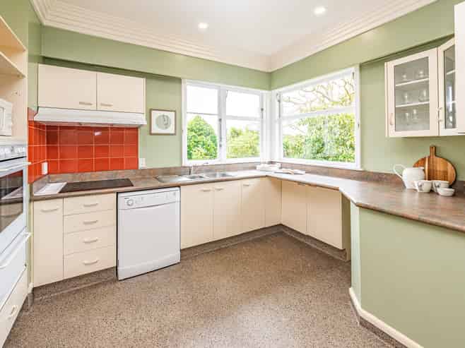 4 Hillside Terrace, Saint Johns Hill