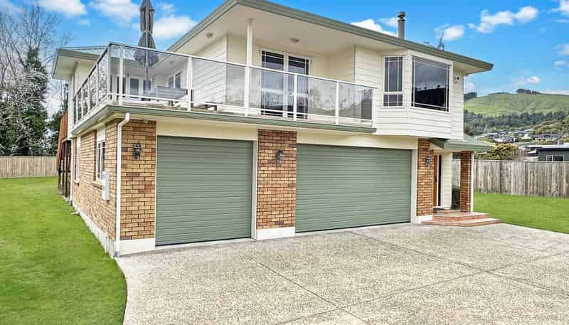 31 Angela Place, Kinloch
