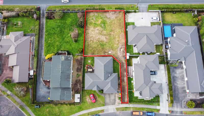 3 Rosewood Court, Huntington