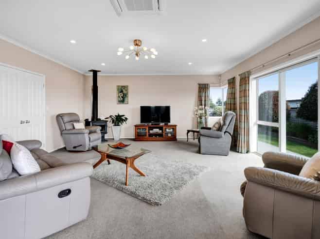 5 Vardon Way, Waiwhakaiho
