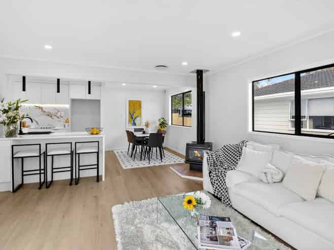 57 Awaruku Road, Torbay