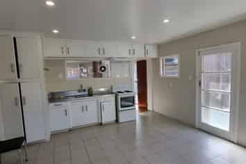 75 Park Avenue, Papatoetoe