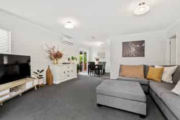 8B Resolution Road, Welcome Bay