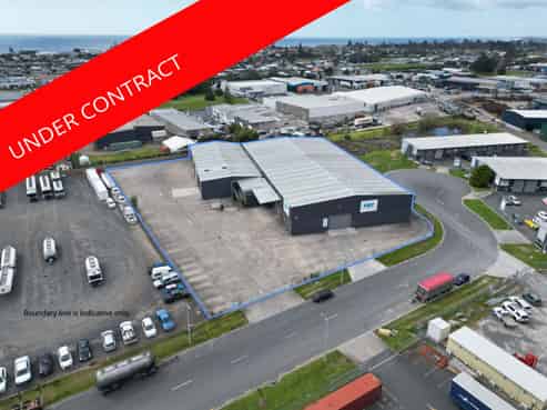 Substantial Mount Warehouse Facility