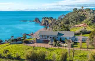 54 Korora Road, Oneroa