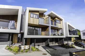 10 Te Hakari Lane, Remuera