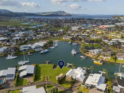 32 Arawa Lane, Whitianga
