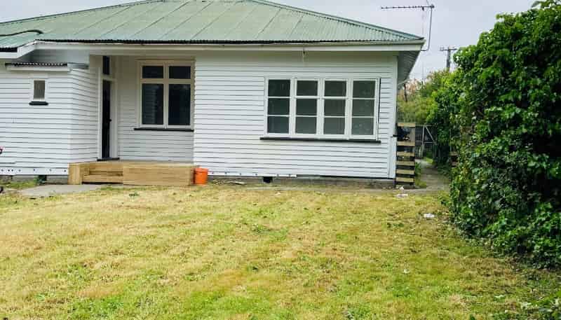 2/47 Cumnor Terrace, Woolston