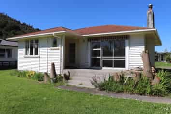 5 Great South Road, Taupiri