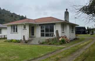 5 Great South Road, Taupiri