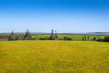 3390 Kaipara Coast Highway, Glorit