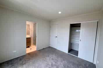 2/55 Swaffield Road, Papatoetoe