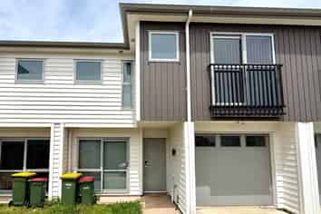 2/55 Swaffield Road, Papatoetoe