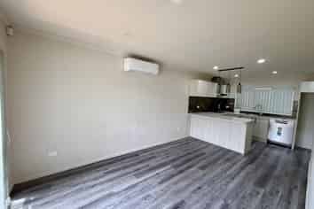 2/55 Swaffield Road, Papatoetoe