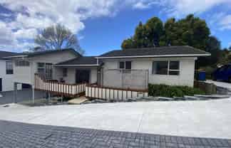 29 Ayton Drive, Totara Vale