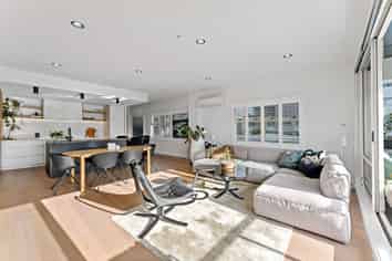 Y30/30 York Street, Parnell