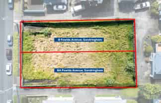 8 & 8A Fowlds Avenue, Sandringham
