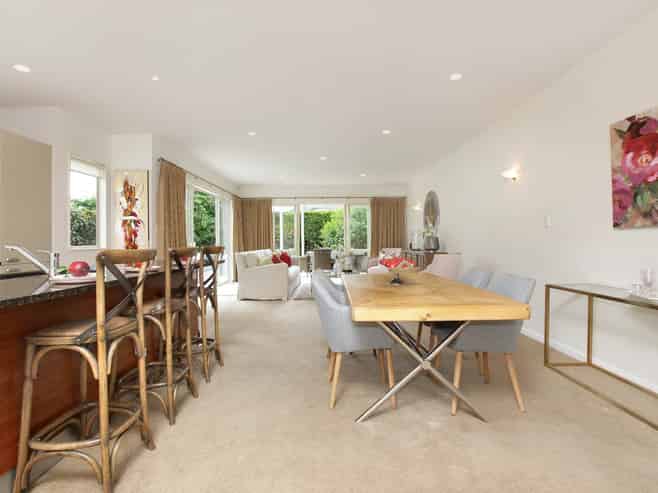 163E St Johns Road, Meadowbank