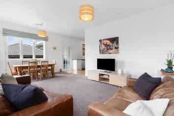 27 Jersey Avenue, Mount Albert