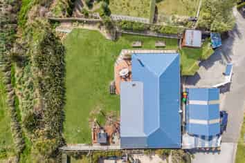 21 Collins Drive, Waikuku Beach