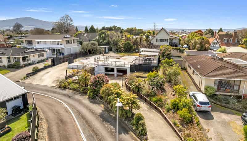 17 Gwendoline Street, Glenholme