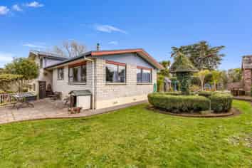 17 Bridger Place, Eltham