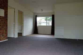 A (Front/16 (NEW) Eruini Street, Waikanae Beach