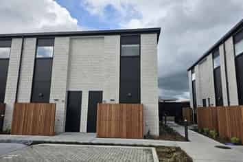 12/1460 Cameron Road, Greerton