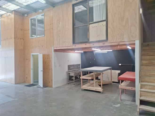 Warehouse Unit For Sale - Glen Eden/Kelston