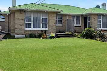 21 Karaka Crescent, Levin