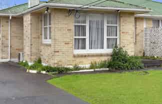 21 Karaka Crescent, Levin