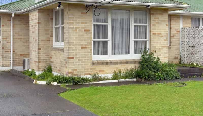 21 Karaka Crescent, Levin