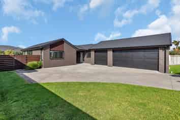 351 One Tree Point Road, One Tree Point