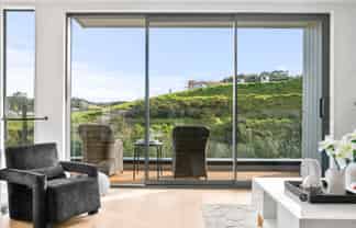 10 Tikati Rise, Long Bay