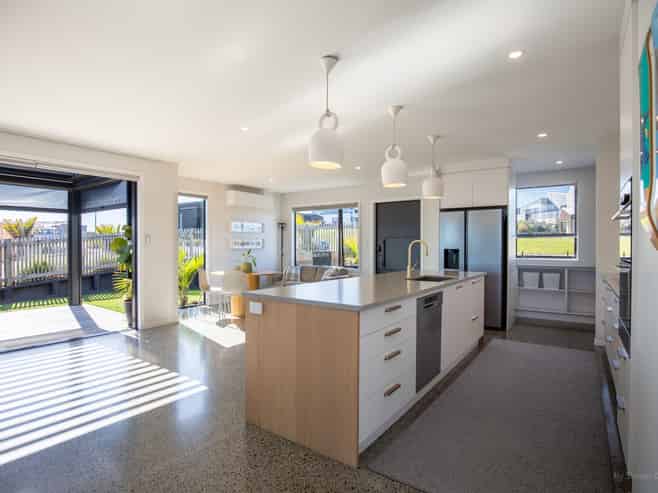 4 Omahina Street, Raglan