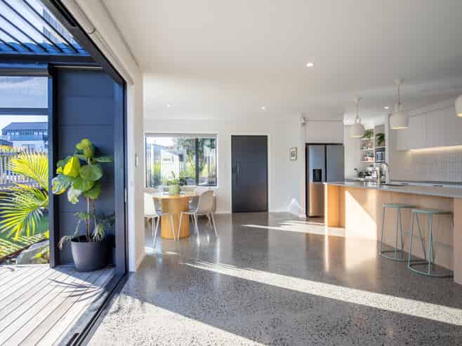 4 Omahina Street, Raglan