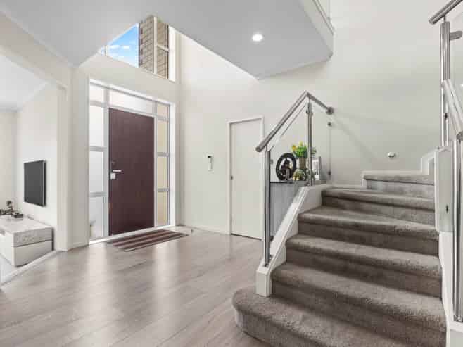 51 Mt Lebanon Crescent, The Gardens