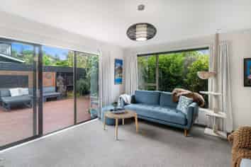2/5 Woodbridge Road, Cashmere