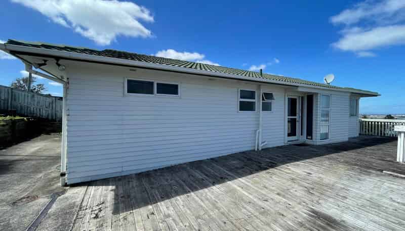 322A Hillsborough Road, Hillsborough