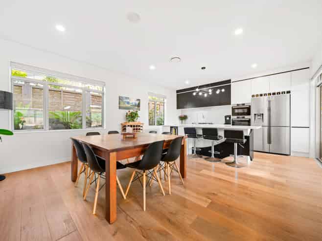 1 Turutu Place, Long Bay