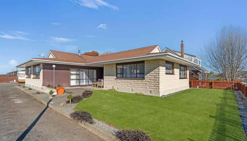 24 Monowai Place, Glenwood